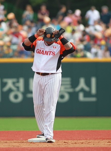 6회 히메네스의 따라가는 1타점 장면